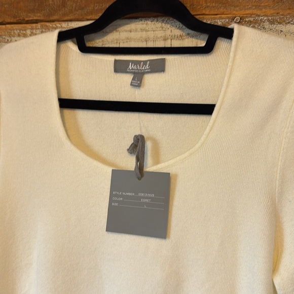 NWT Marled cream Square neck sweater - Picture 3 of 3